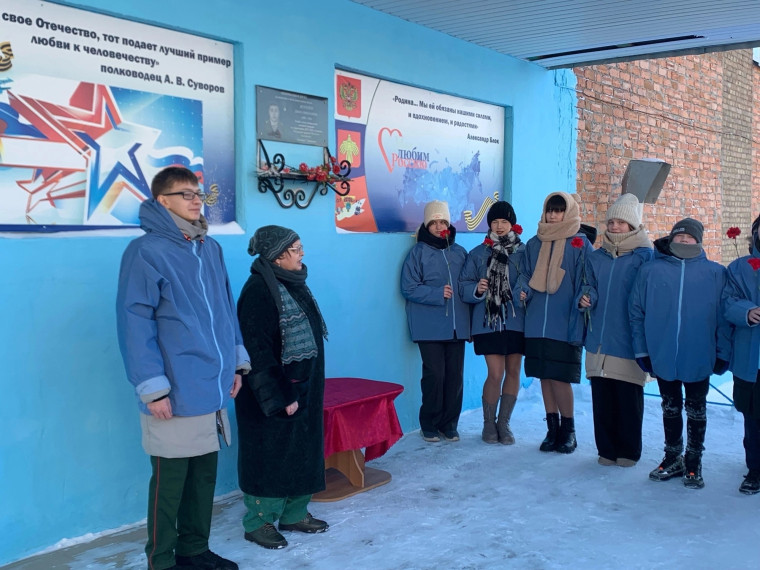 Памятный митинг, посвященный павшим защитникам Родины ..